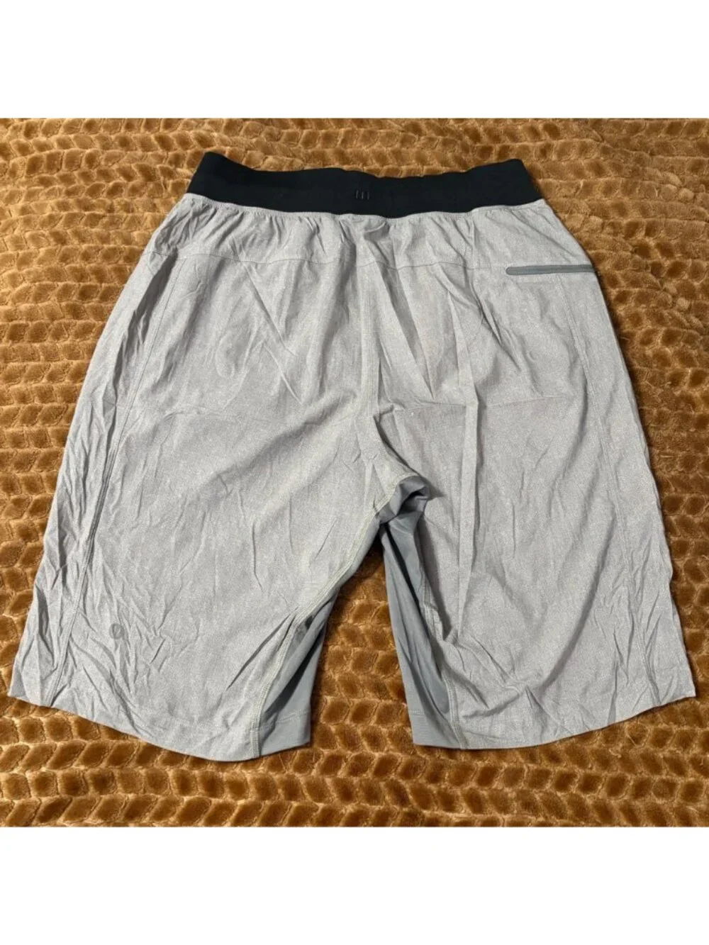 Lululemon T.H.E. Short Linerless 11" Greyt Deep Coal Mens Training Shorts S - Picture 4 of 11